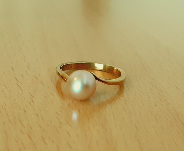 Gold 333 Ring Perle ca. 2,35g