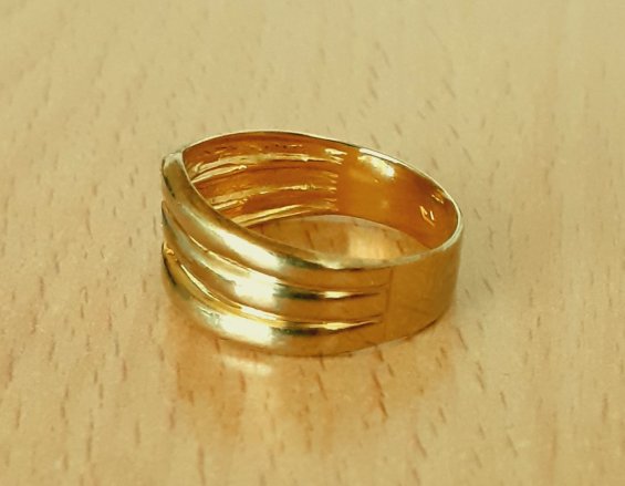 Gold 333 Ring 3 Steine weiß ca. 2,46g – Foto 2